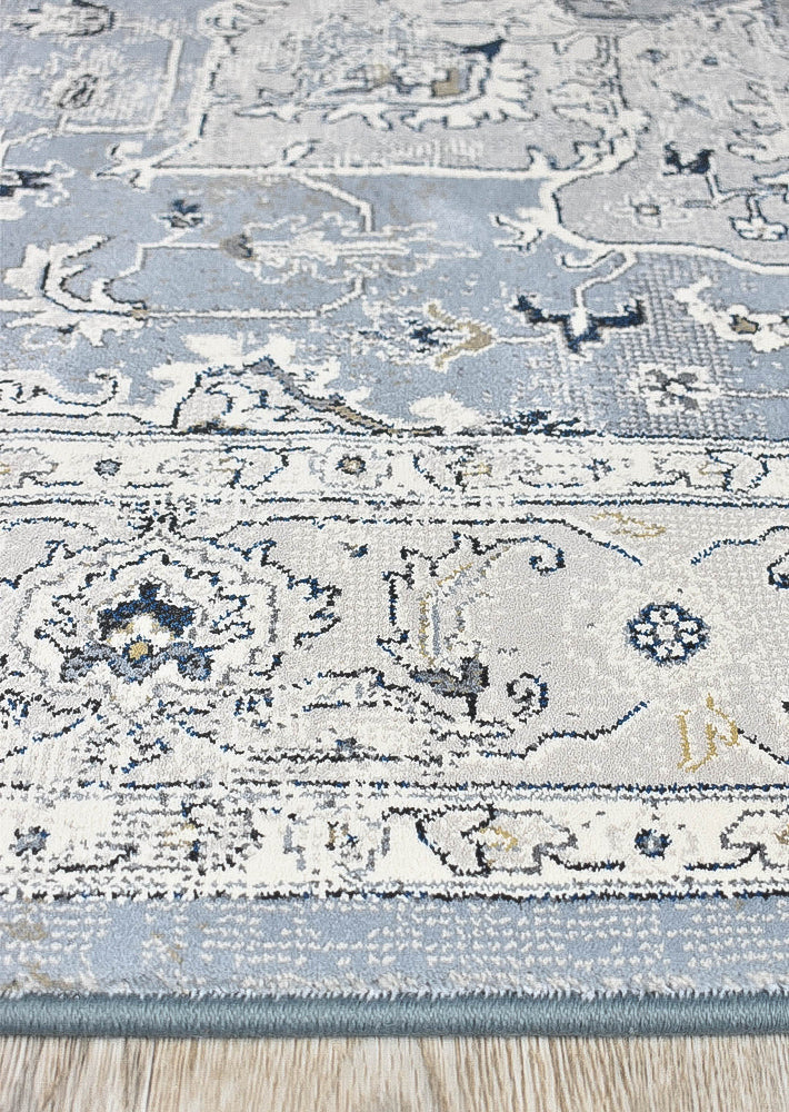 PinnaclePlaza Traditional Rug - Turkish-inspired traditional rug from Treasures of Turkey