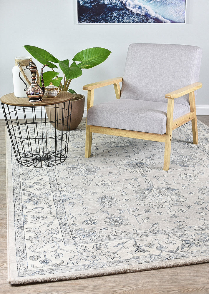 PinnaclePlaza Traditional Rug - Turkish-inspired traditional rug from Treasures of Turkey