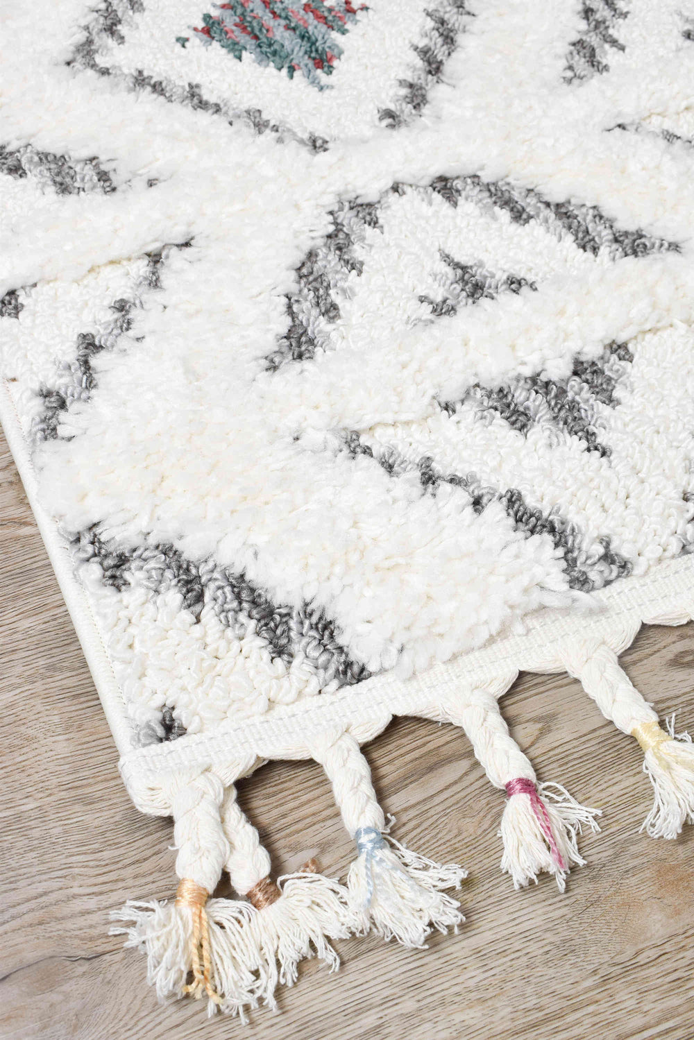 Eden Diamond Rug - Turkish-inspired shaggy rug from Treasures of Turkey