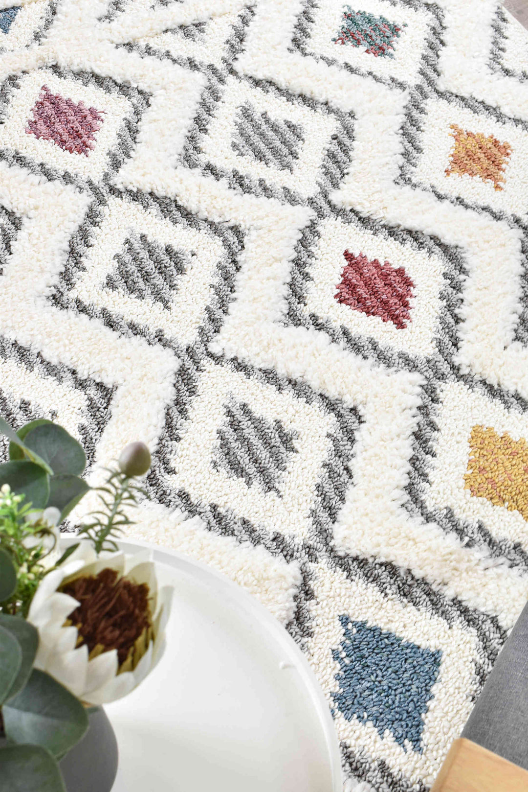 Eden Diamond Rug - Turkish-inspired shaggy rug from Treasures of Turkey