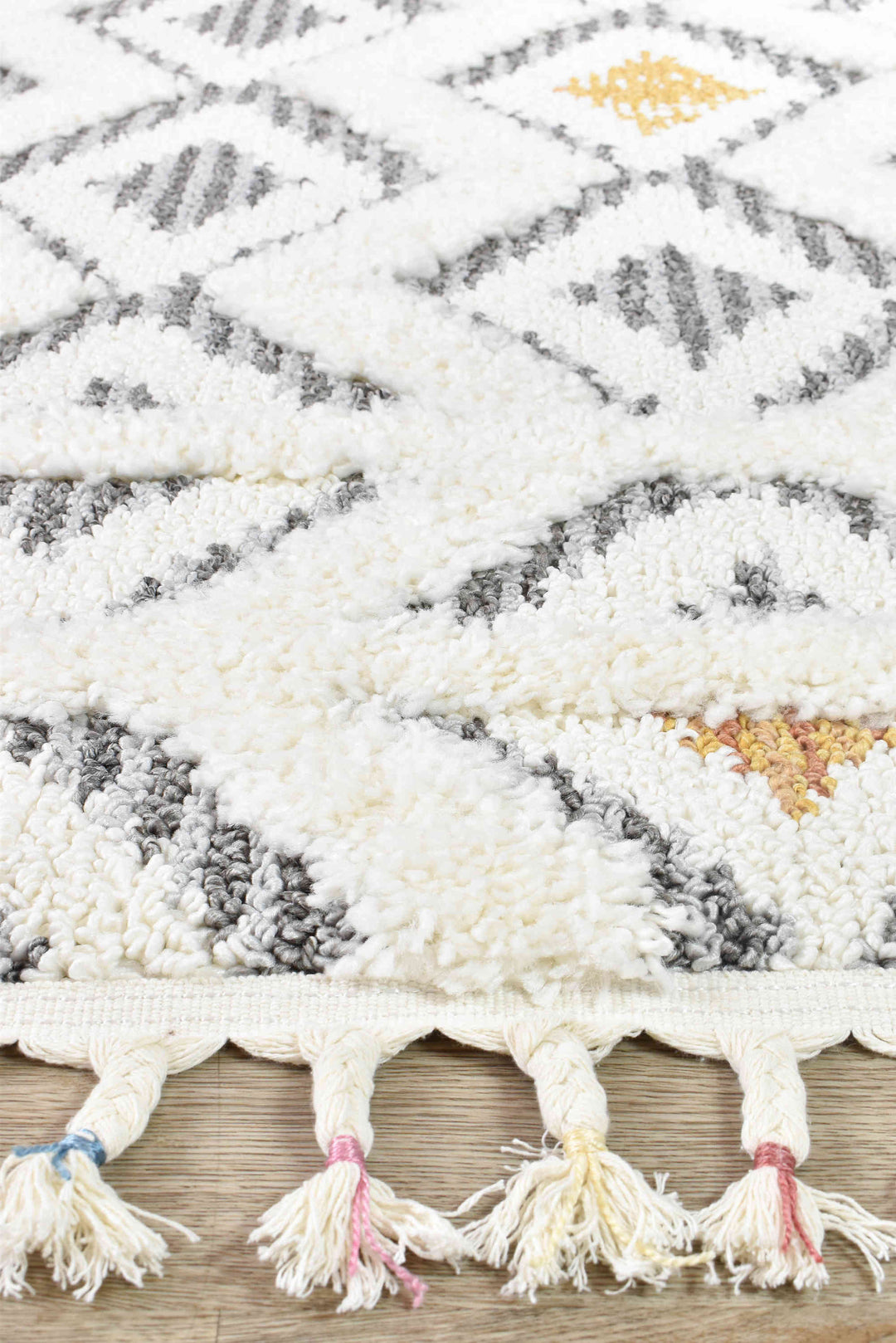 Eden Diamond Rug - Turkish-inspired shaggy rug from Treasures of Turkey