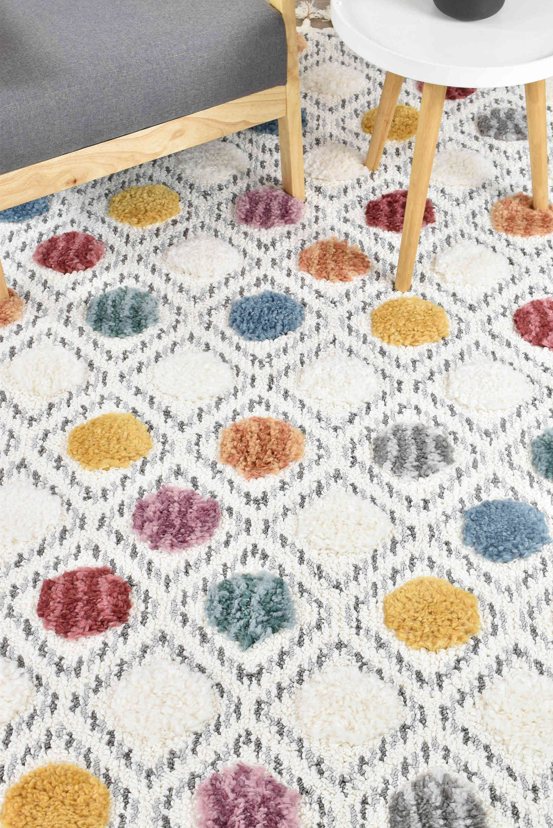 Eden Polka Dots Rug - Turkish-inspired shaggy rug from Treasures of Turkey