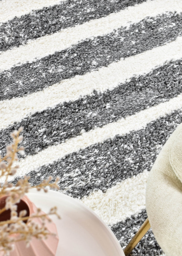 Palermo Shaggy Rug Dark Grey - Turkish-inspired shaggy rug from Treasures of Turkey