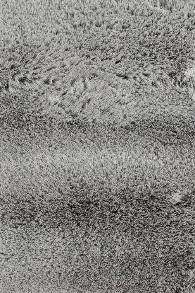 Super Soft Shaggy Grey Rug - Turkish-inspired shaggy rug from Treasures of Turkey