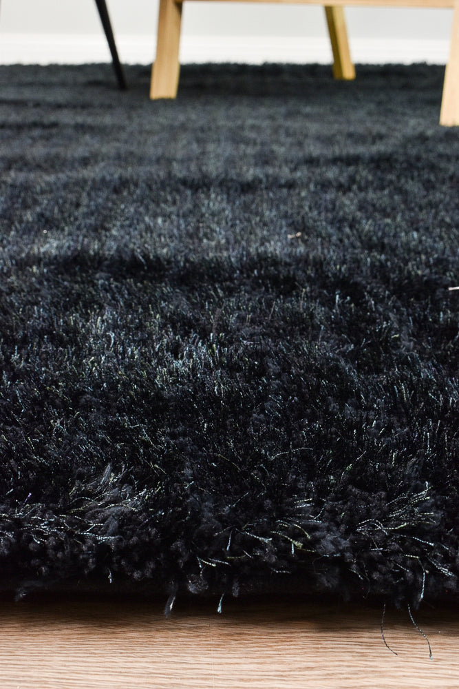 Logan Black Rug