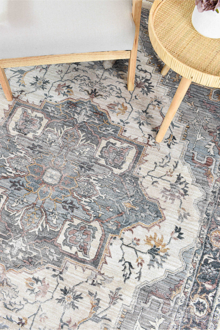 Novara Aurelia Rug - Turkish-inspired traditional rug from Treasures of Turkey
