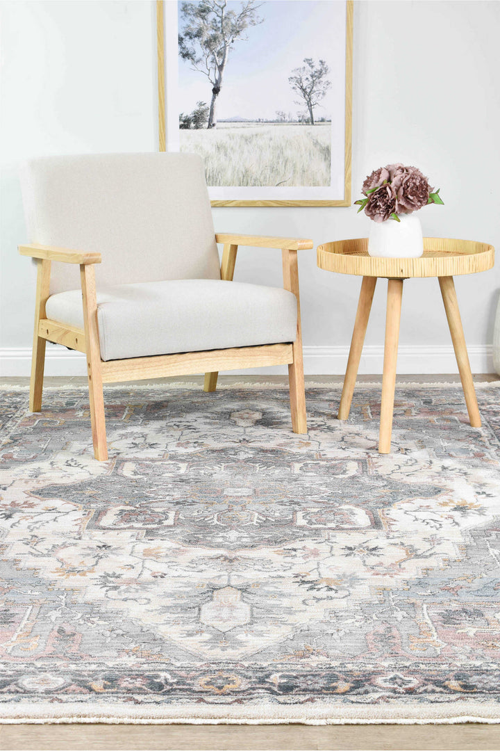 Novara Aurelia Rug - Turkish-inspired traditional rug from Treasures of Turkey