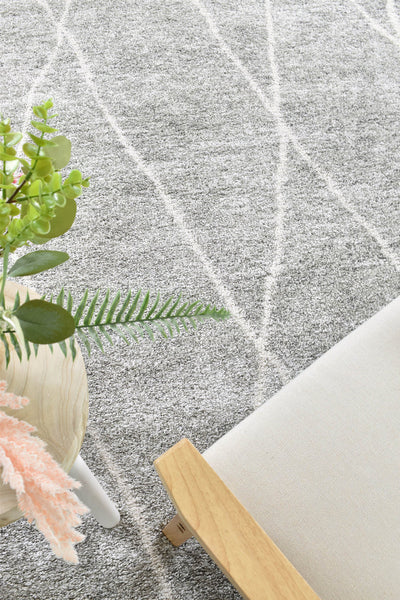 Messina Dawn Grey Rug.