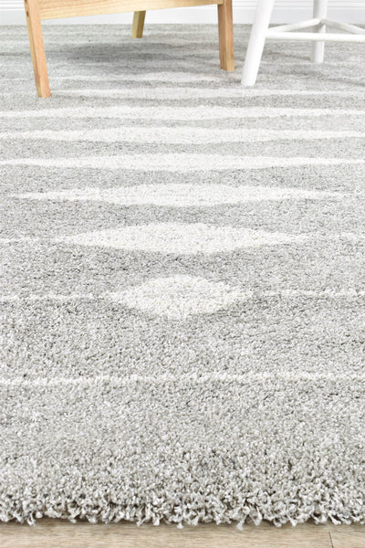 Messina Aluminum Rug.