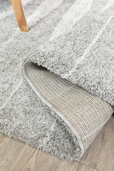 Messina Aluminum Rug.