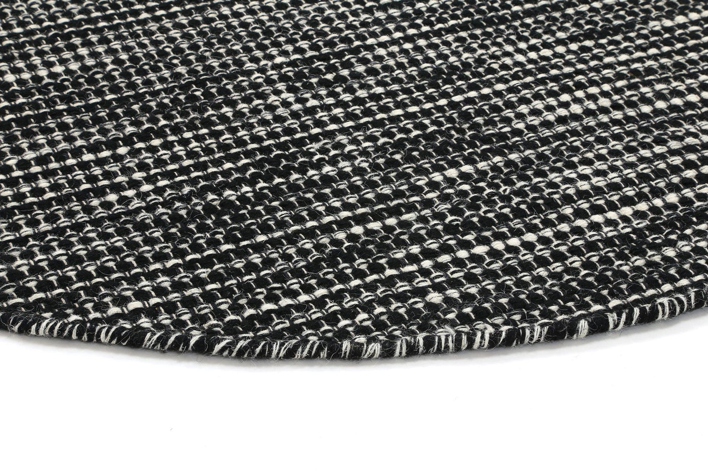 Zenno Black Round Brand Ventures