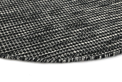 Zenno Black Round Brand Ventures