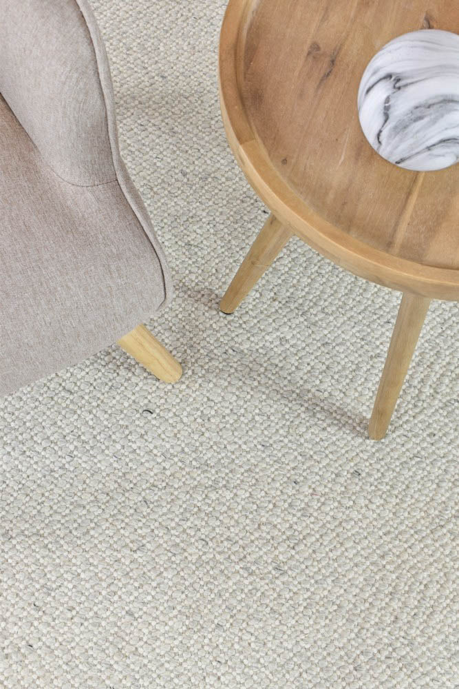 kalvin Wool Silver Ivory Rug.