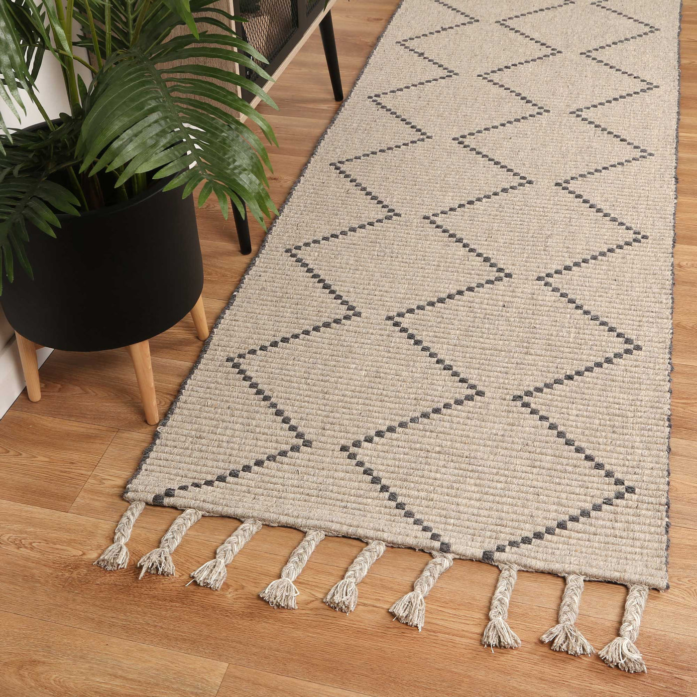 Anjuna Zig-Zag Wool Blend Ash Rug.