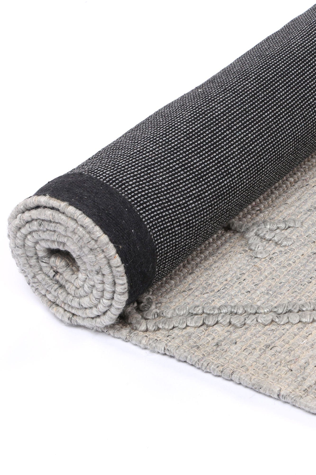 Anjuna Aztec Wool Blend Grey Rug (No Tassel).