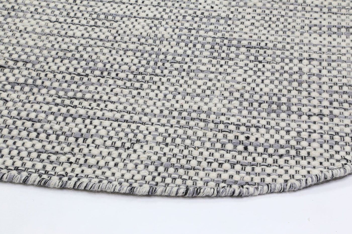 Zenno Grey Round Brand Ventures