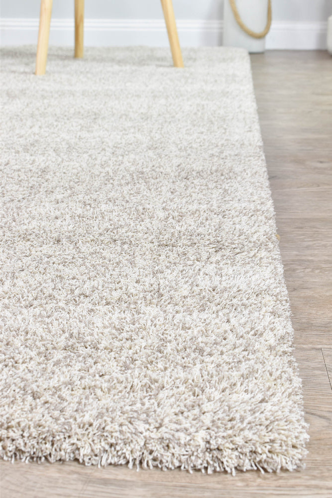 Tango Latte Rug - Turkish-inspired shaggy rug from Treasures of Turkey