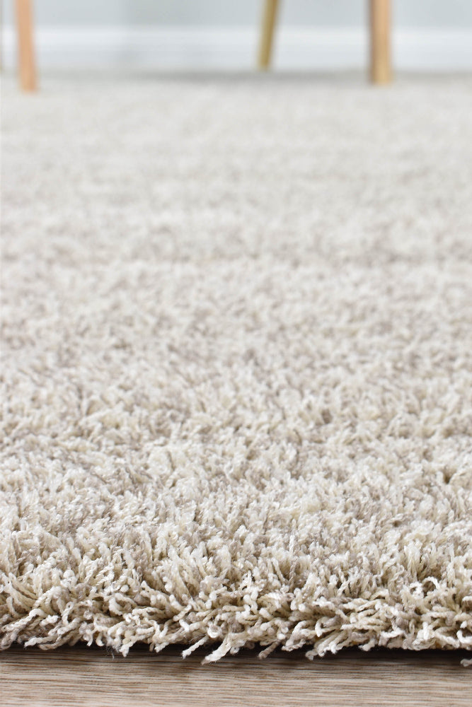 Tango Latte Rug - Turkish-inspired shaggy rug from Treasures of Turkey