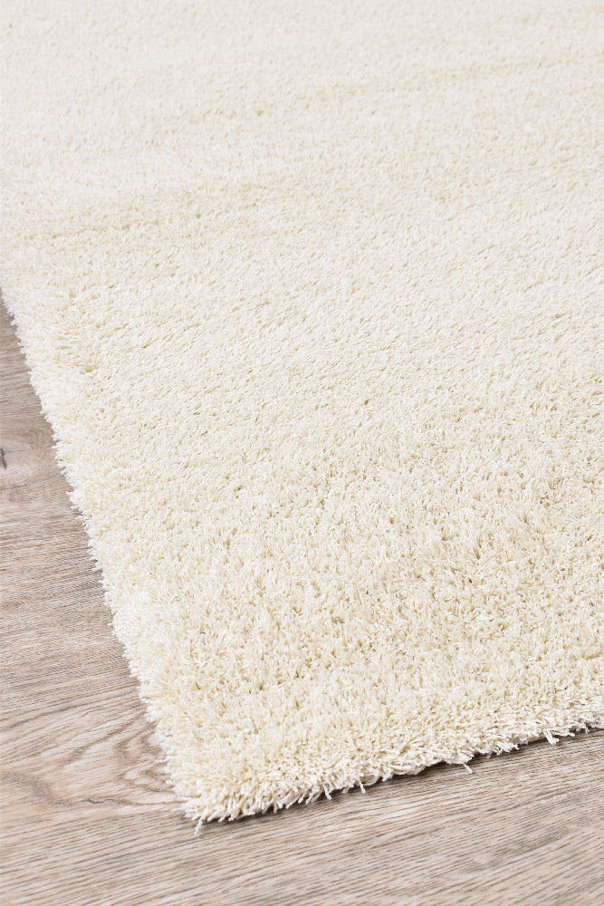 Tango Cream Rug - Turkish-inspired shaggy rug from Treasures of Turkey