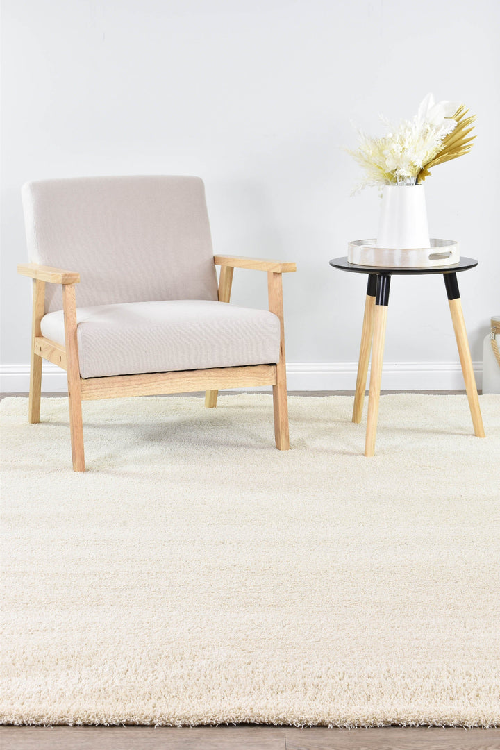 Tango Cream Rug - Turkish-inspired shaggy rug from Treasures of Turkey