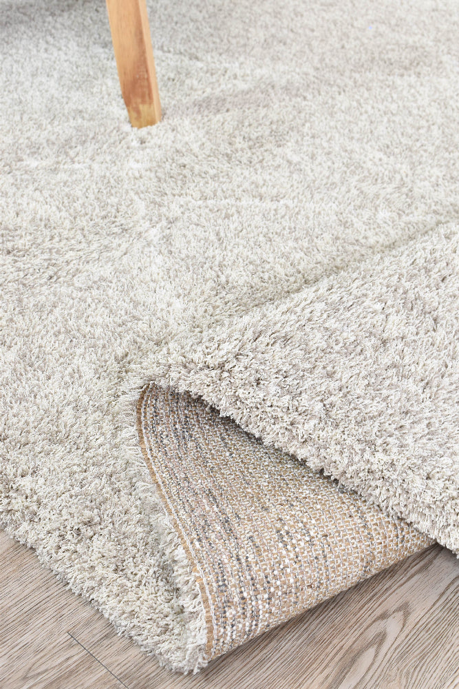 Tango Diamond Latte Rug - Turkish-inspired shaggy rug from Treasures of Turkey