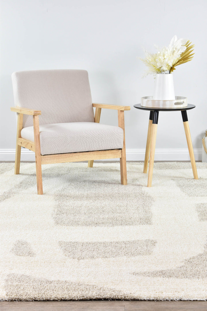 Tango Latte Rug - Turkish-inspired shaggy rug from Treasures of Turkey