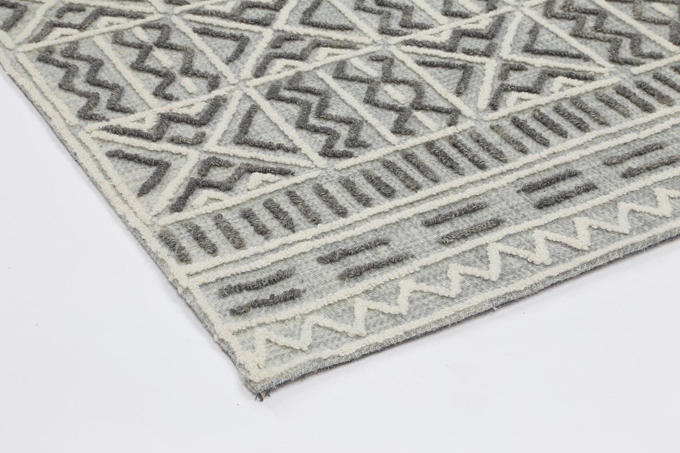 Mirabella Cordoba Grey Contemporary Rug.