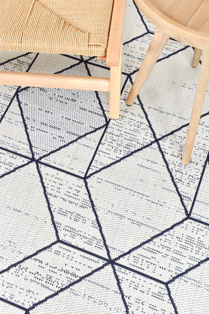 Mirada White Blue Rug 47277-396.
