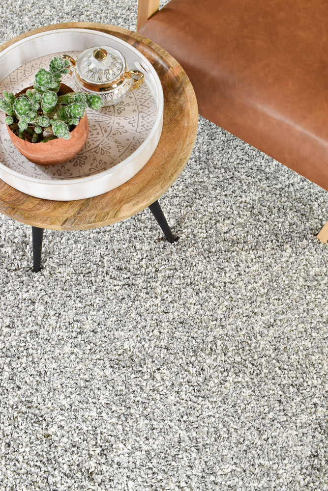 Plain Portland Shaggy Rug Grey - Turkish-inspired shaggy rug from Treasures of Turkey