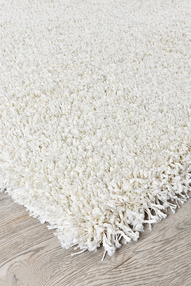 Plain Portland Shaggy Rug Natural - Turkish-inspired shaggy rug from Treasures of Turkey