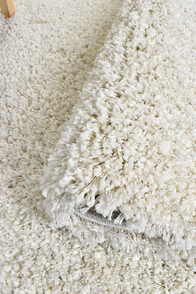 Plain Portland Shaggy Rug Natural - Turkish-inspired shaggy rug from Treasures of Turkey