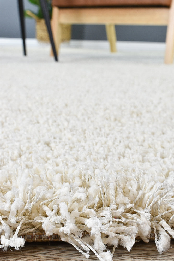 Plain Portland Shaggy Rug Natural - Turkish-inspired shaggy rug from Treasures of Turkey