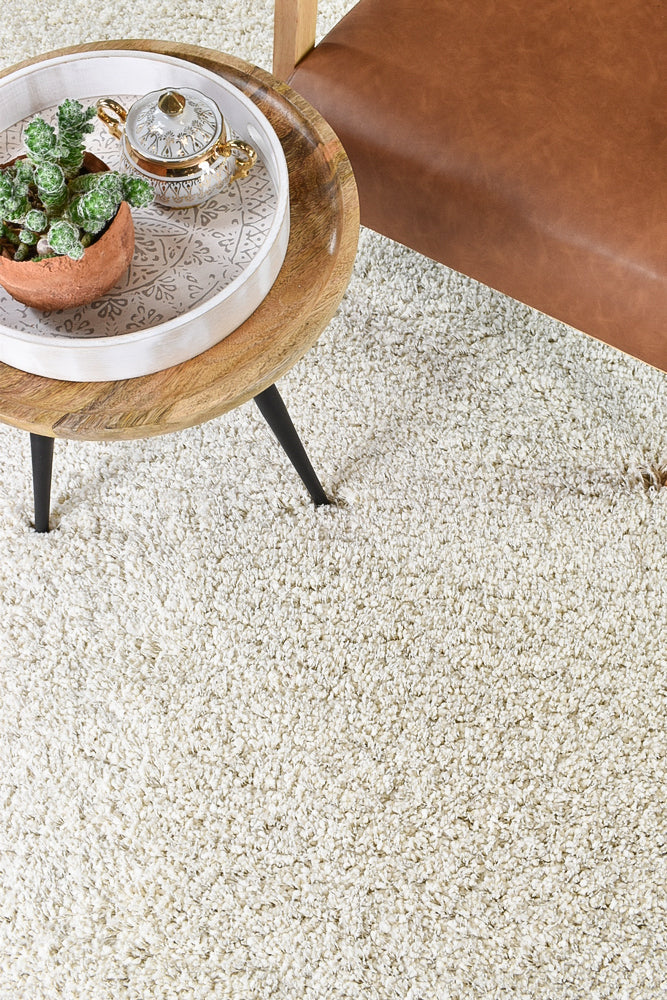 Plain Portland Shaggy Rug Natural - Turkish-inspired shaggy rug from Treasures of Turkey