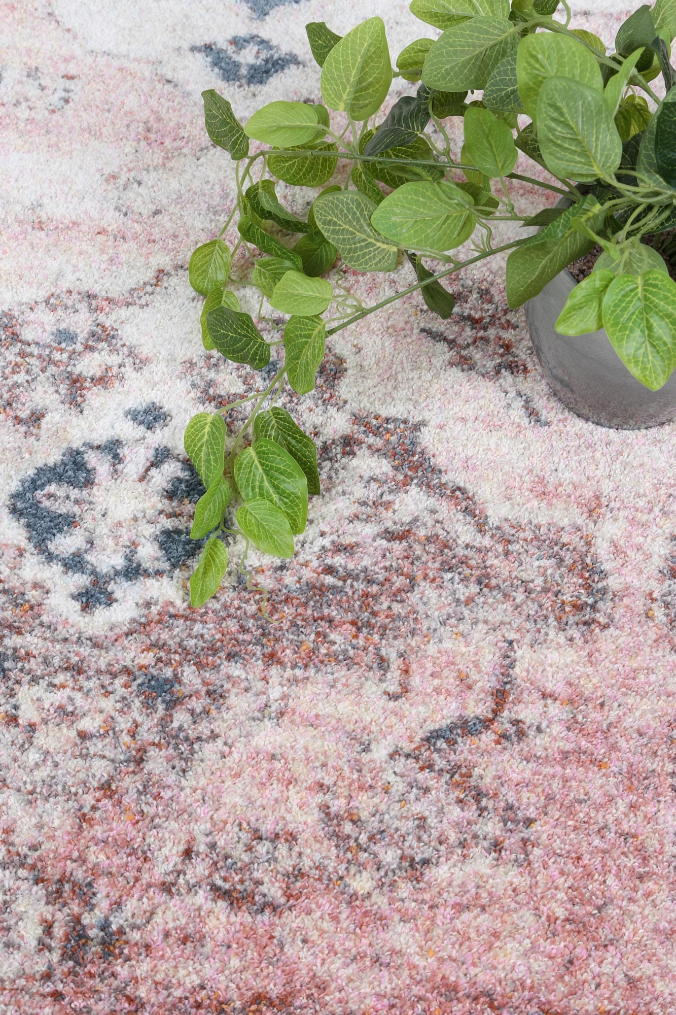 Zazaa Ombre Vintage Rug Brand Ventures